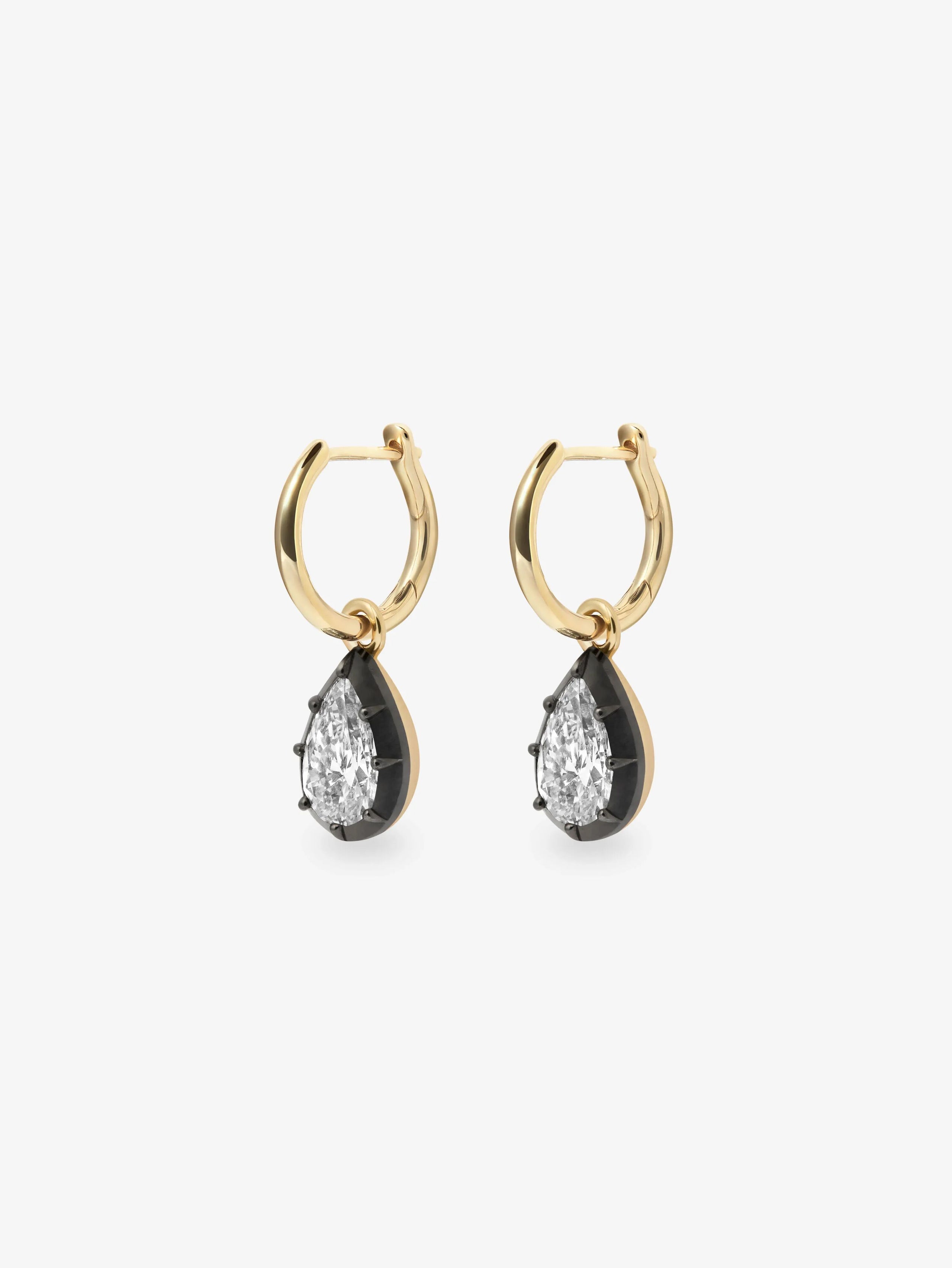 0.70ct Pear-Shaped Diamond & Blackened Gold Point Up Gypset Hoop Earrings View 2