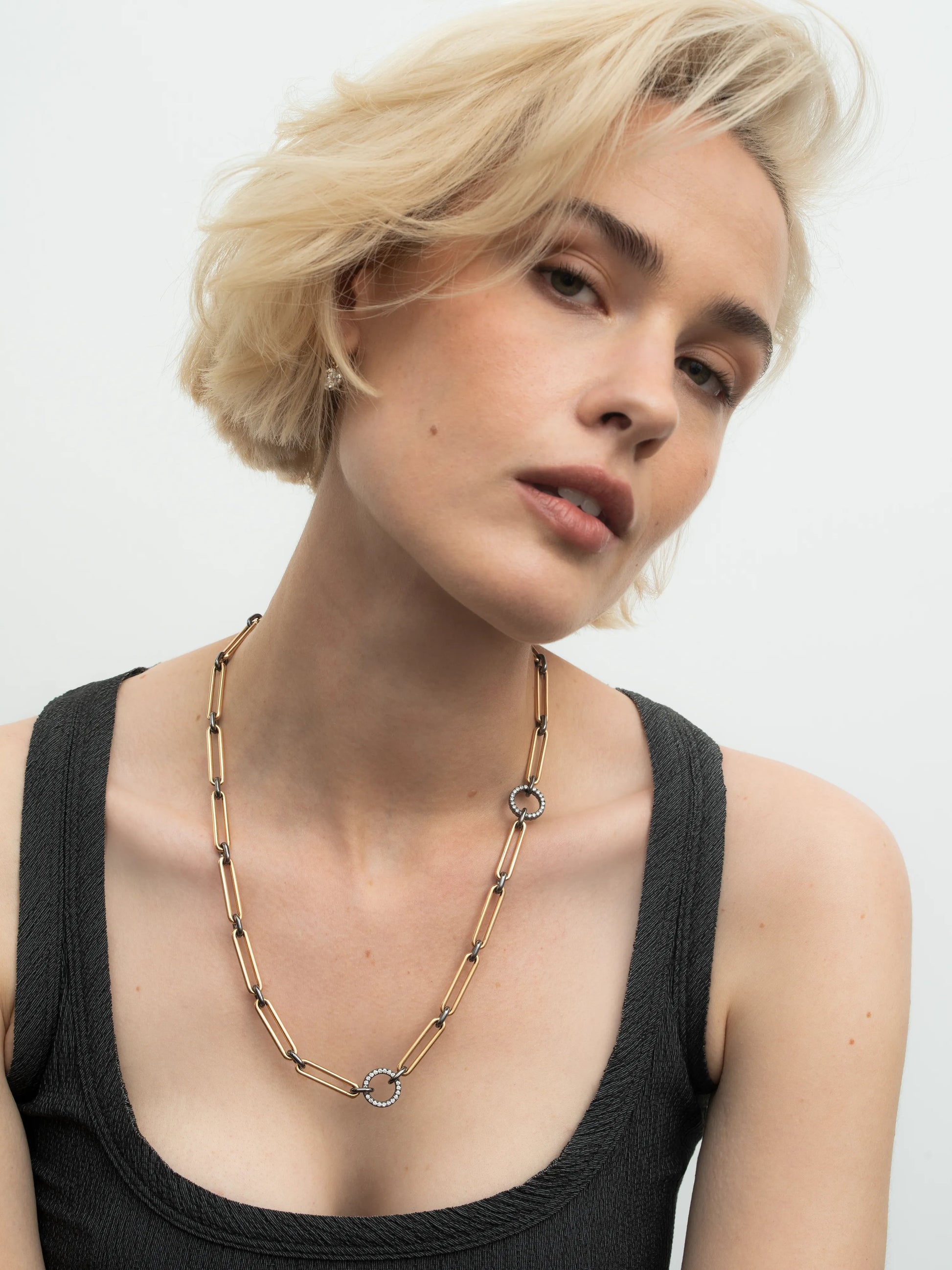 Gem Clip Diamond Long Necklace View 3