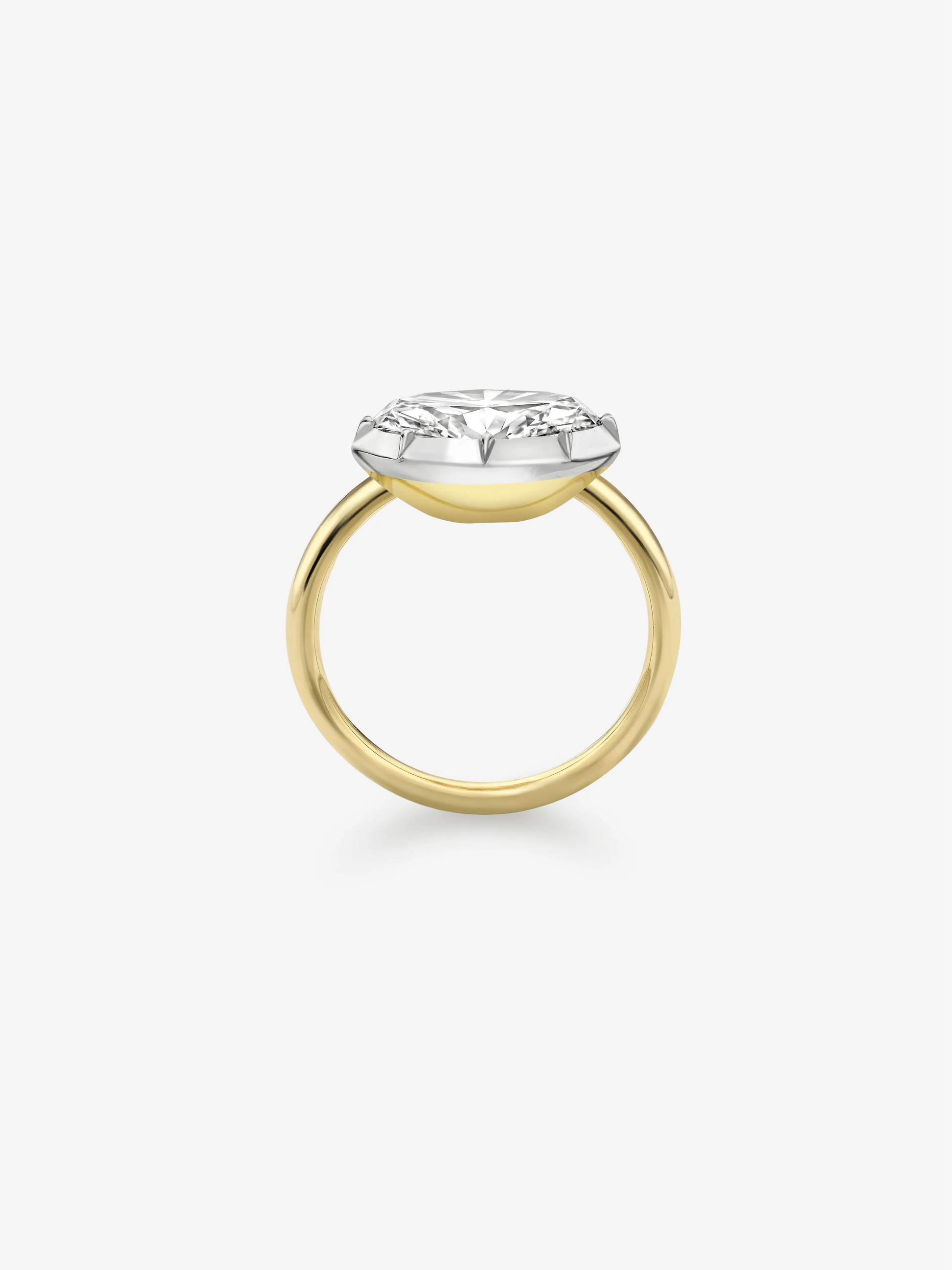 3.10ct East-West Oval Diamond & White Gold Button Back Ring View 4