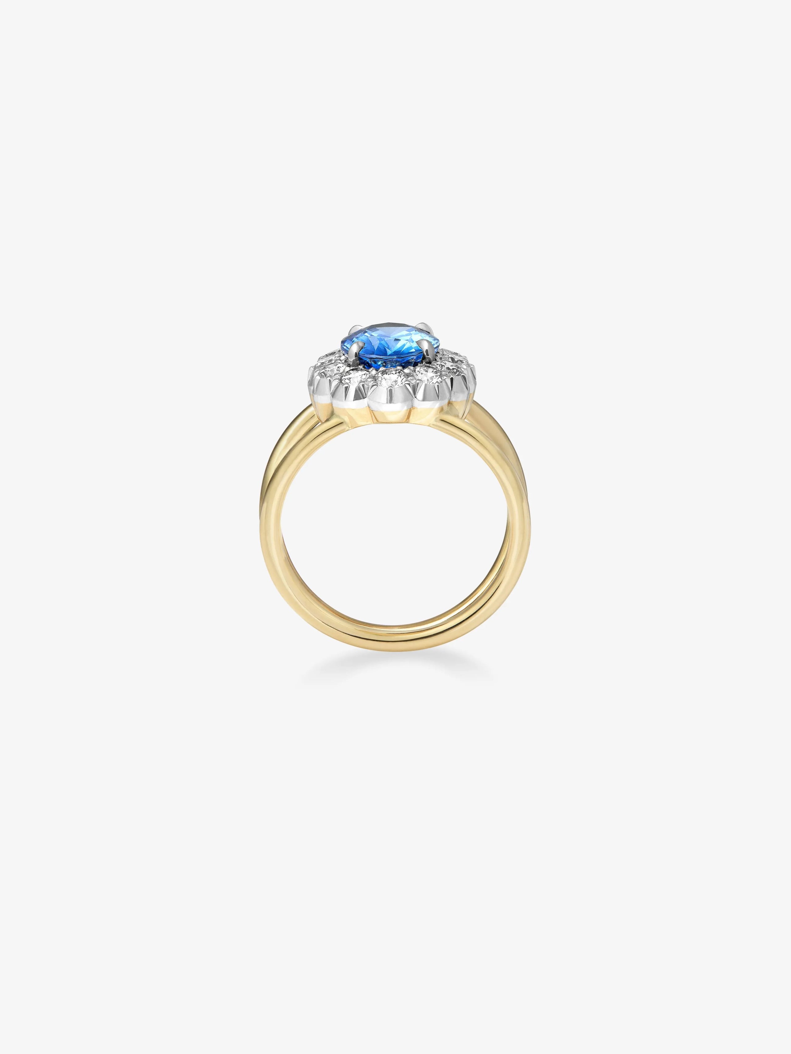 5.20ct Oval Sapphire & Diamond Halo Daisy Ring View 3