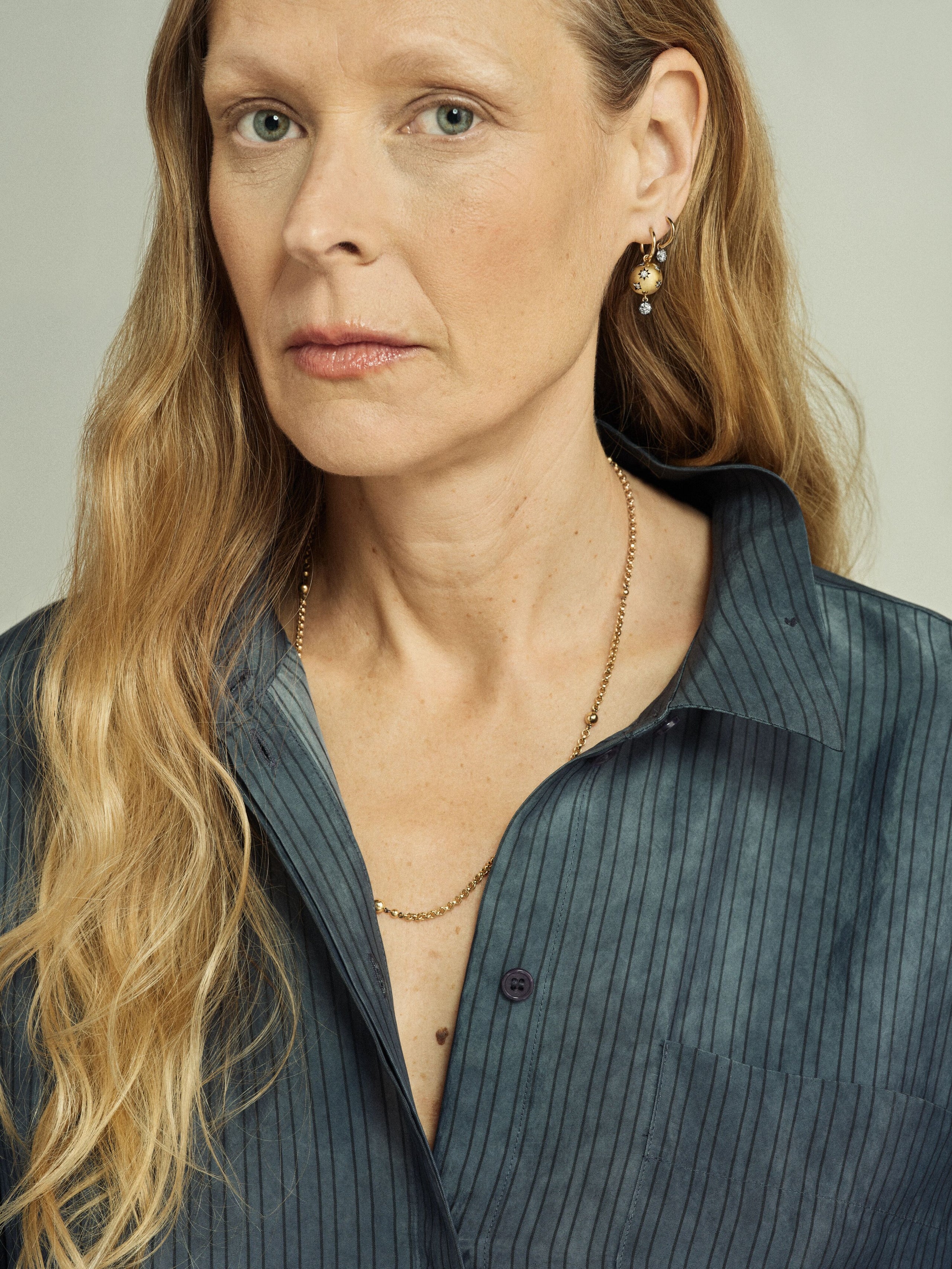 Orbit Yellow Gold Star-Set & Diamond Sphere Gypset Hoop Earrings View 3