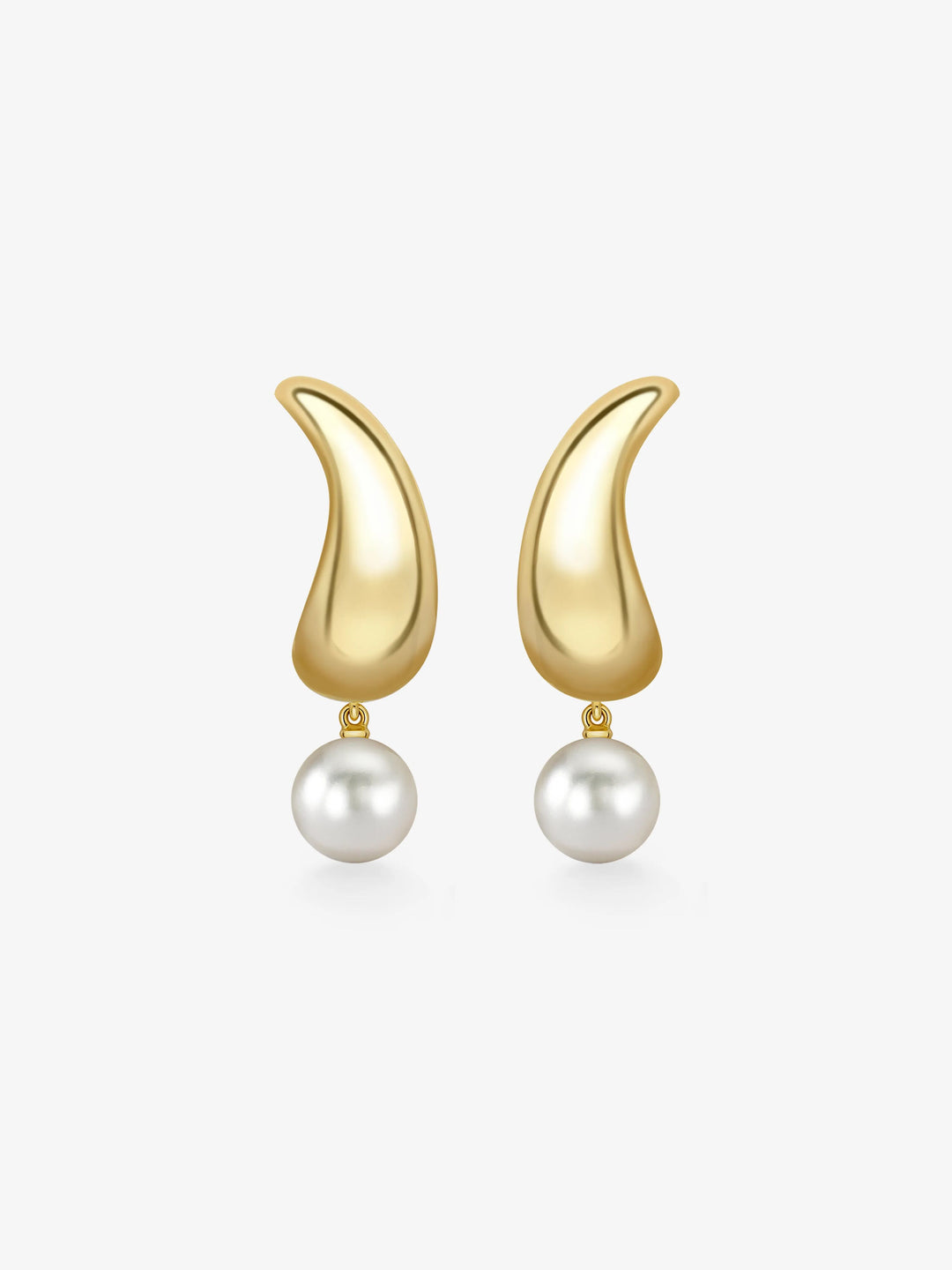 Rush Hour 'Til Late Yellow Gold Pearl Earrings View 1