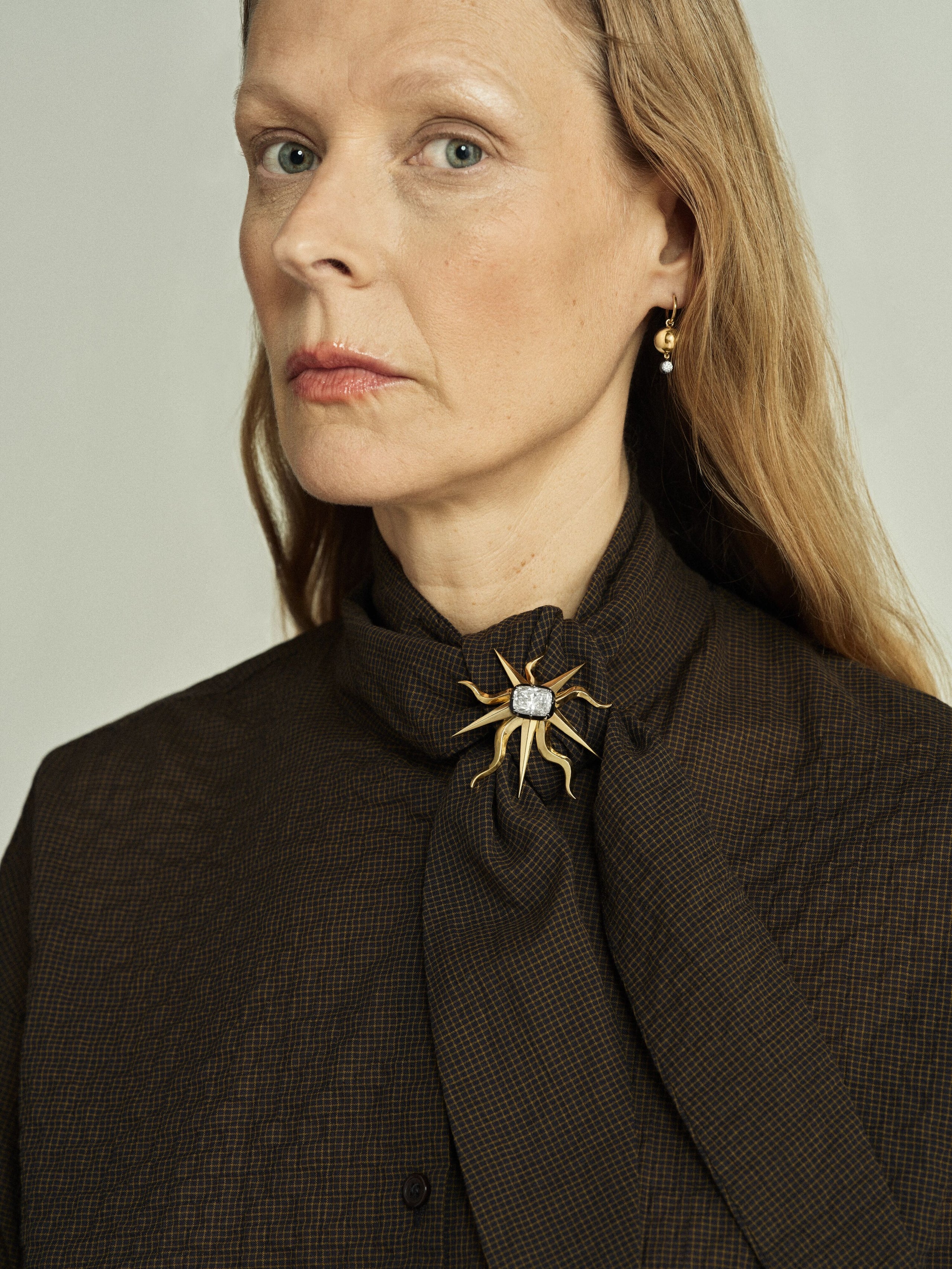 Orbit 7.01ct Cushion Cut Diamond Brooch View 3