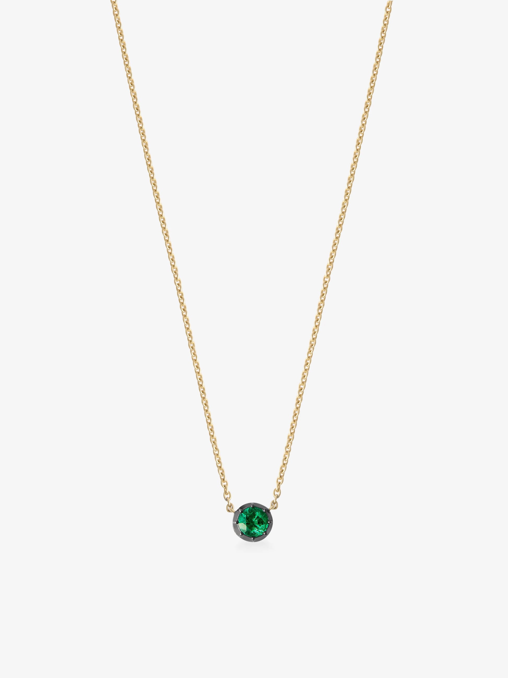 Georgian Cut-Down 0.50ct Round Emerald Pendant View 2