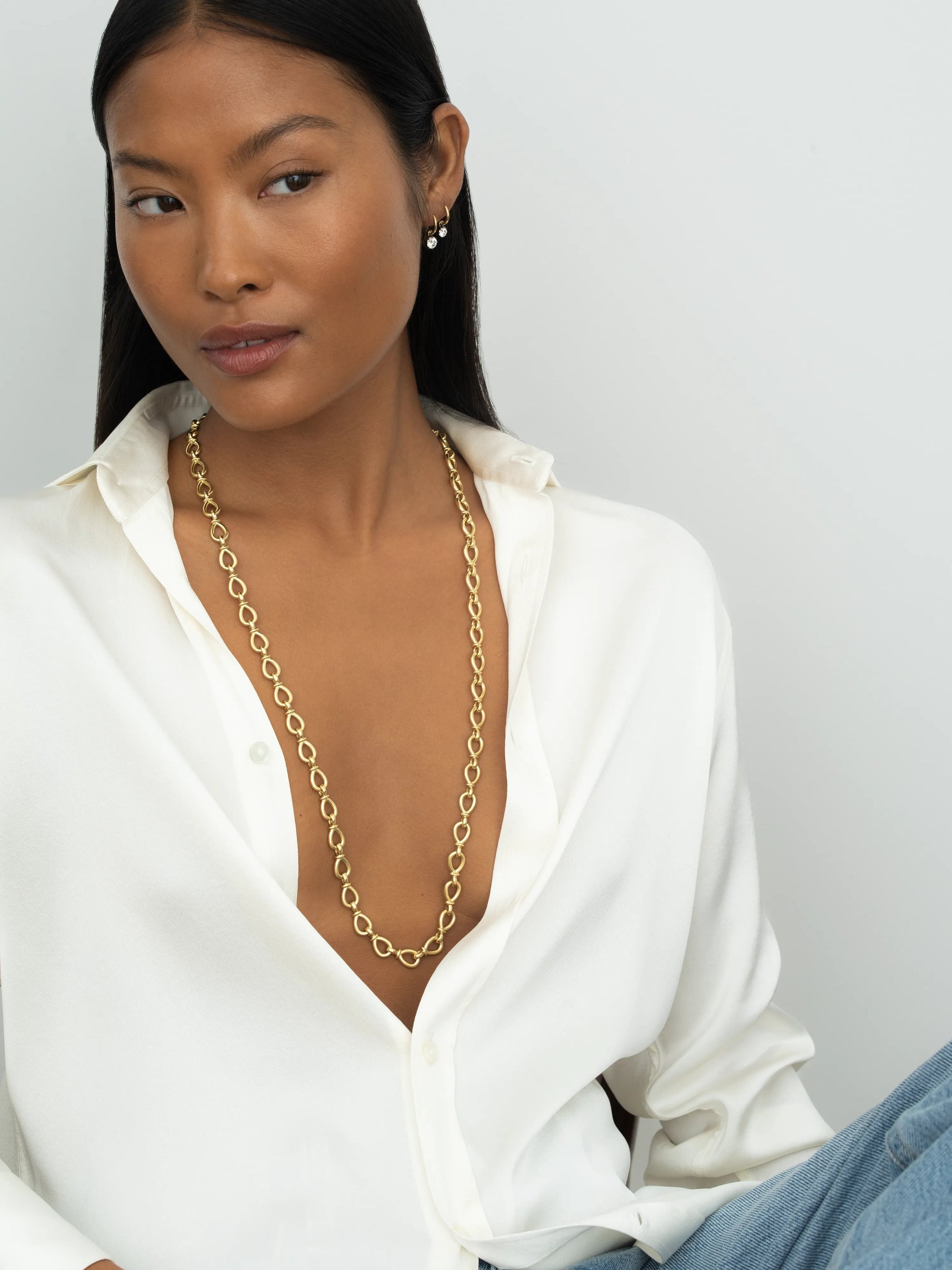 Arbor Knot Gold 30" Necklace View 3