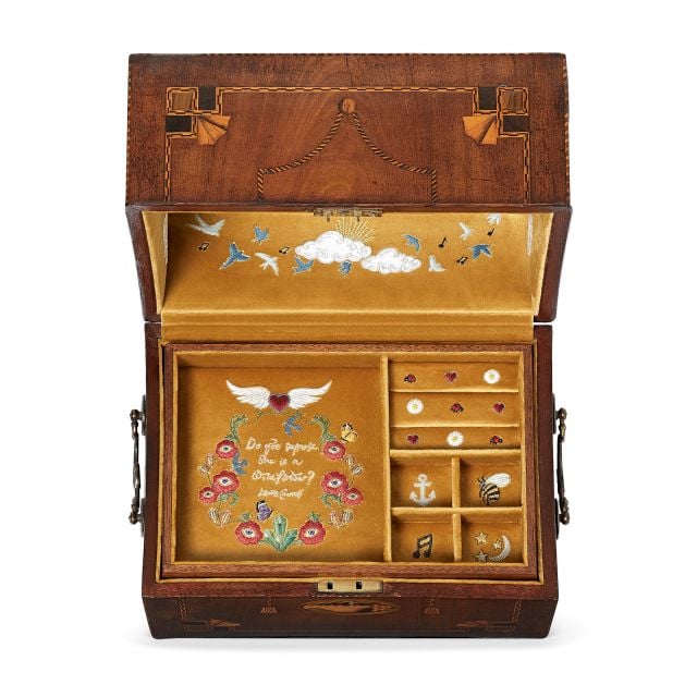 Favourite Things Heirloom Jewellery Box